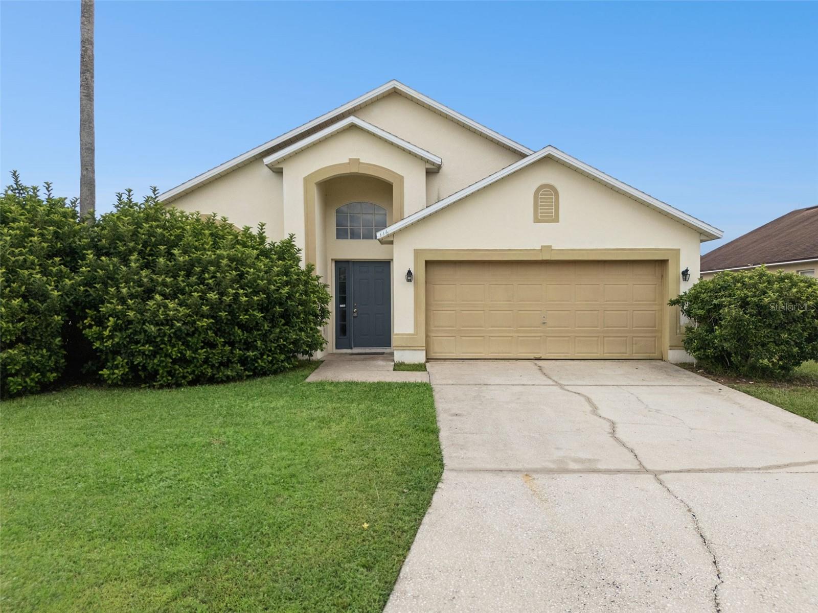 Single Family Residence em DAVENPORT, FL - Daniel Dourado