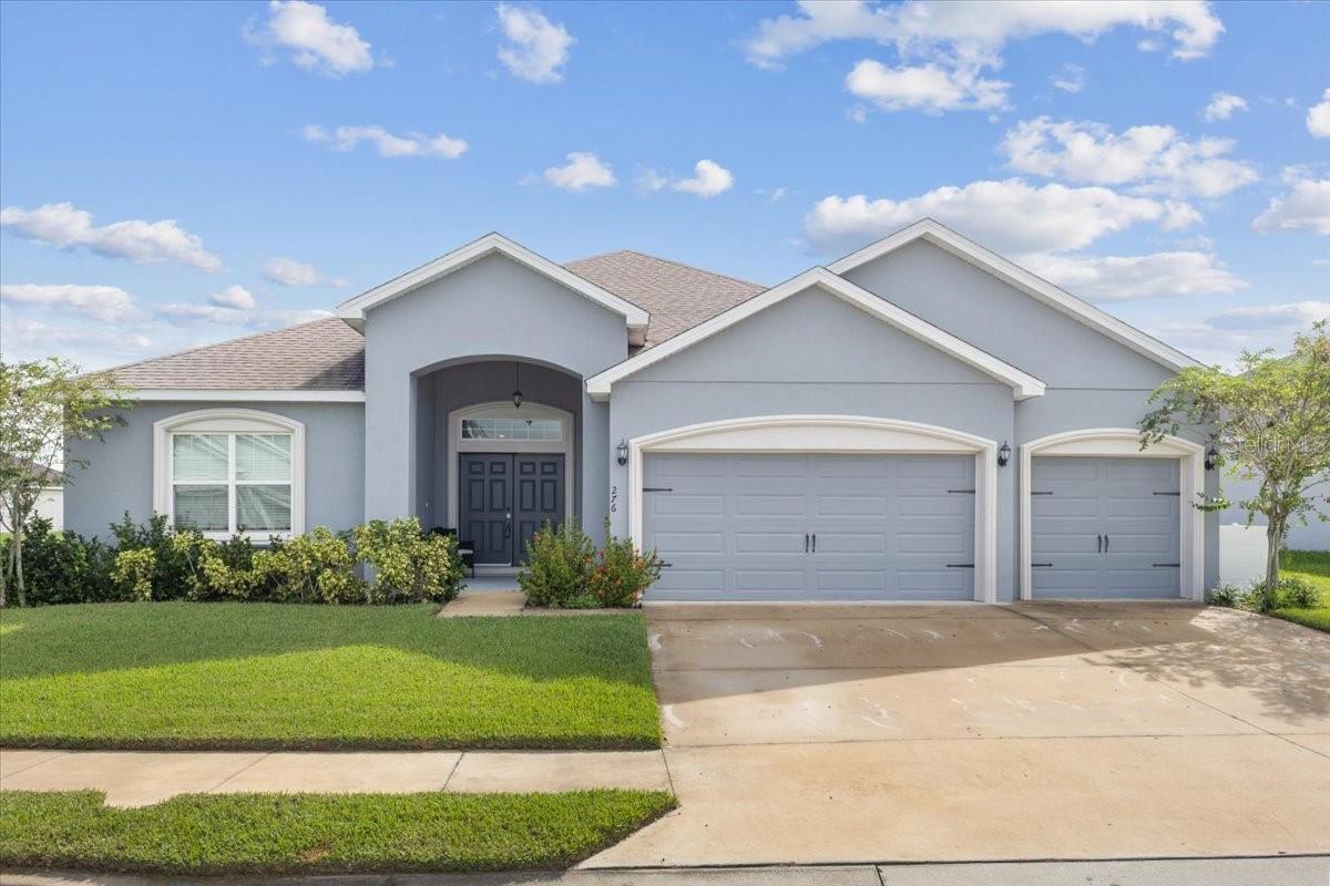 Single Family Residence in AUBURNDALE, FL - Daniel Dourado