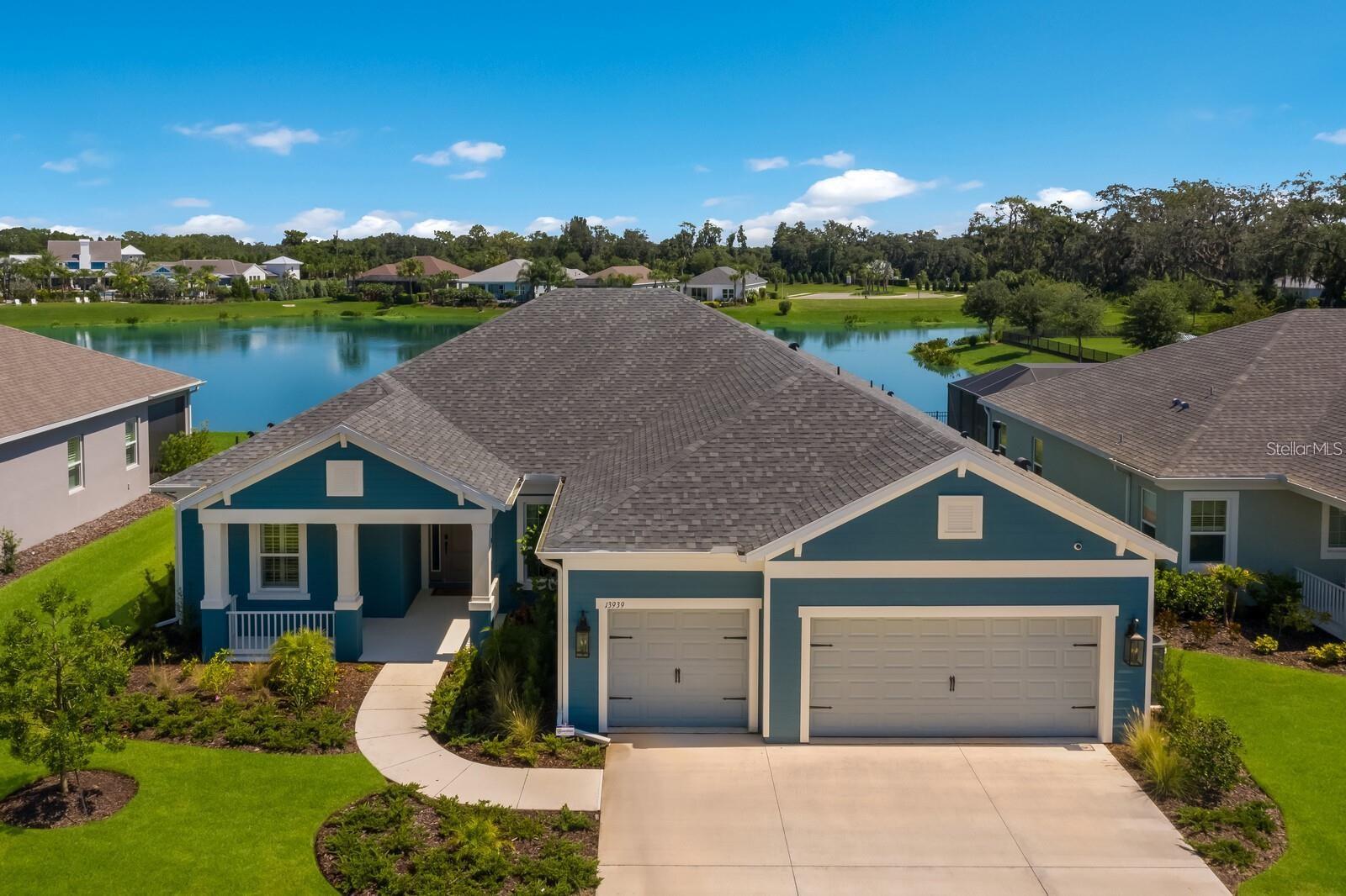 Single Family Residence in PARRISH, FL - Daniel Dourado