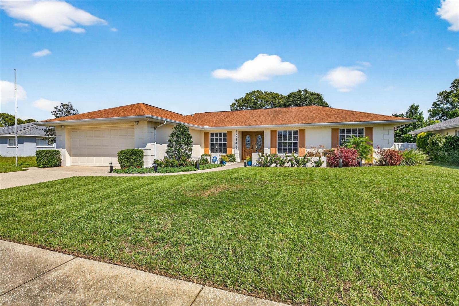 Single Family Residence em SPRING HILL, FL - Daniel Dourado