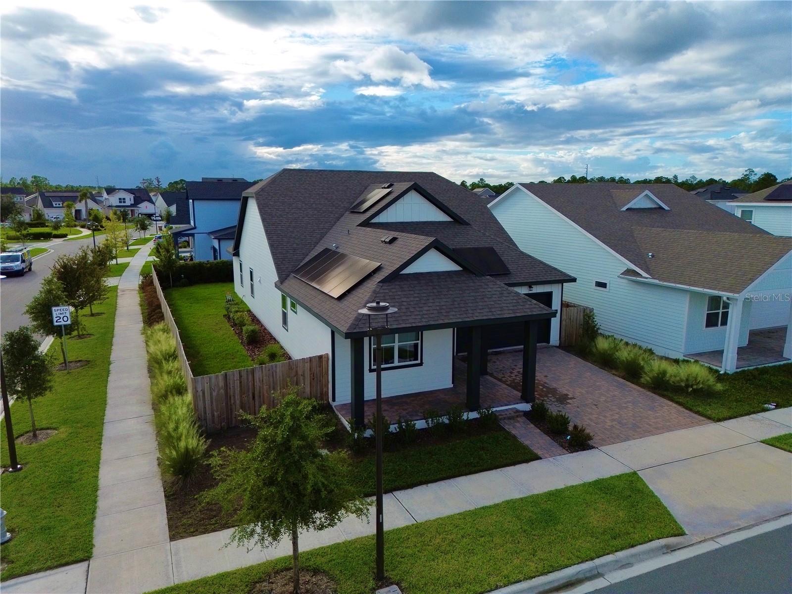 Single Family Residence em ST CLOUD, FL - Daniel Dourado