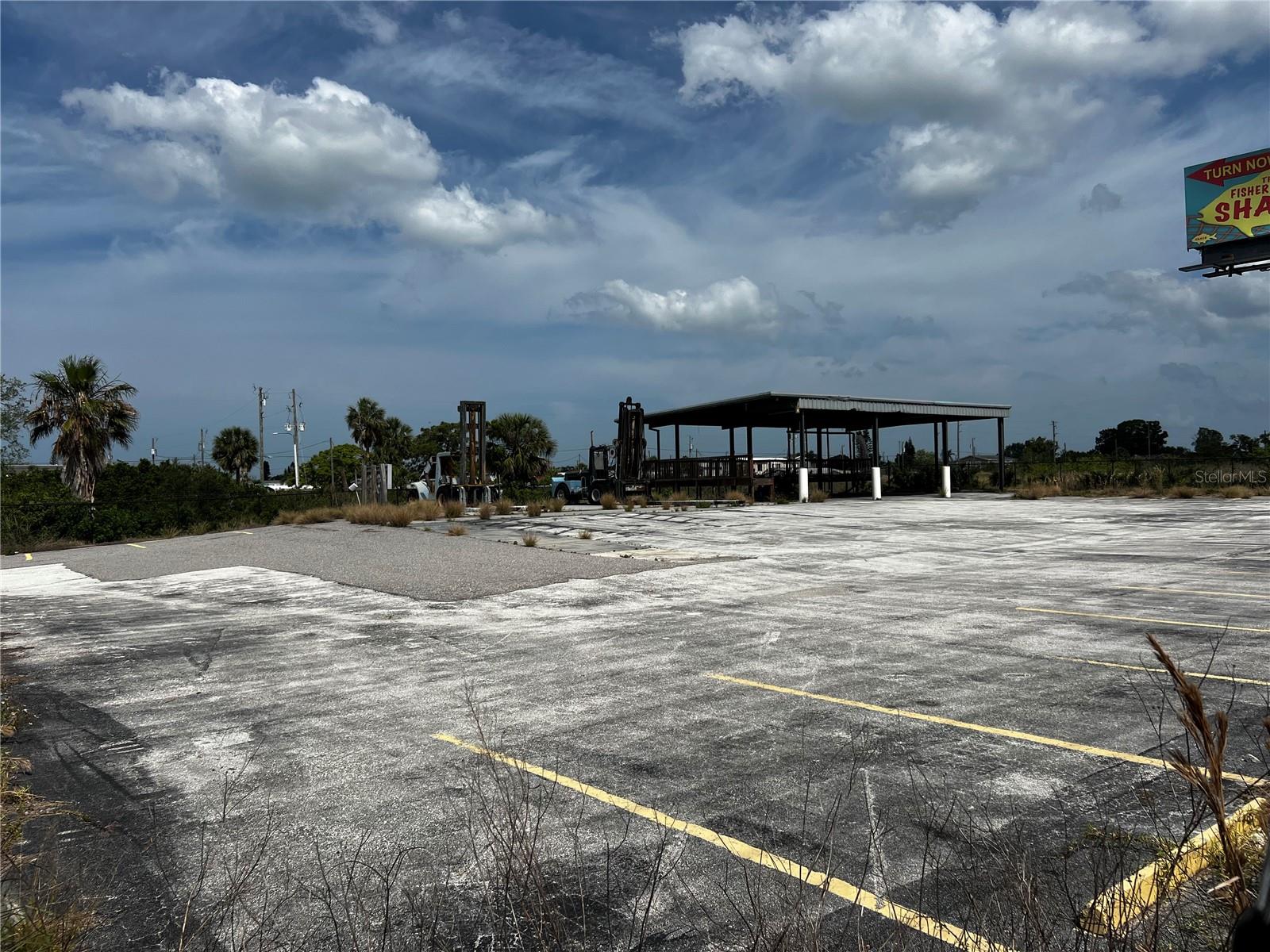  in HUDSON, FL - Daniel Dourado