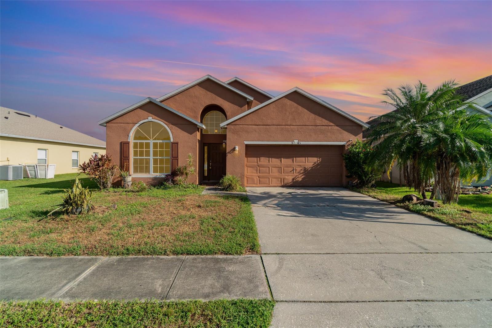 Single Family Residence em KISSIMMEE, FL - Daniel Dourado