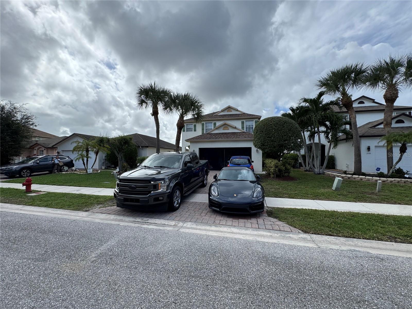 Single Family Residence in WEST PALM BEACH, FL - Daniel Dourado