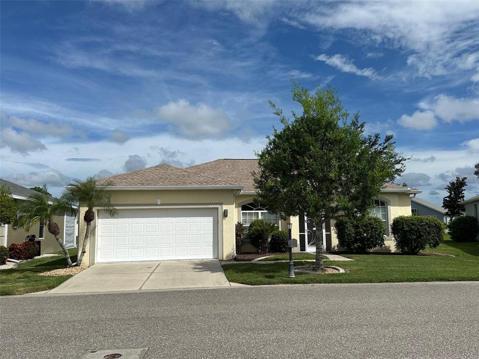 Single Family Residence em PUNTA GORDA, FL - Daniel Dourado