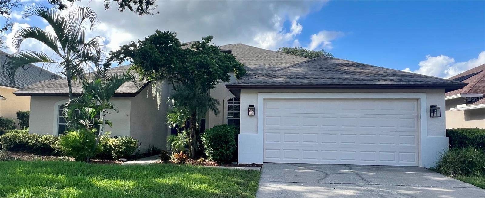 Single Family Residence in VALRICO, FL - Daniel Dourado