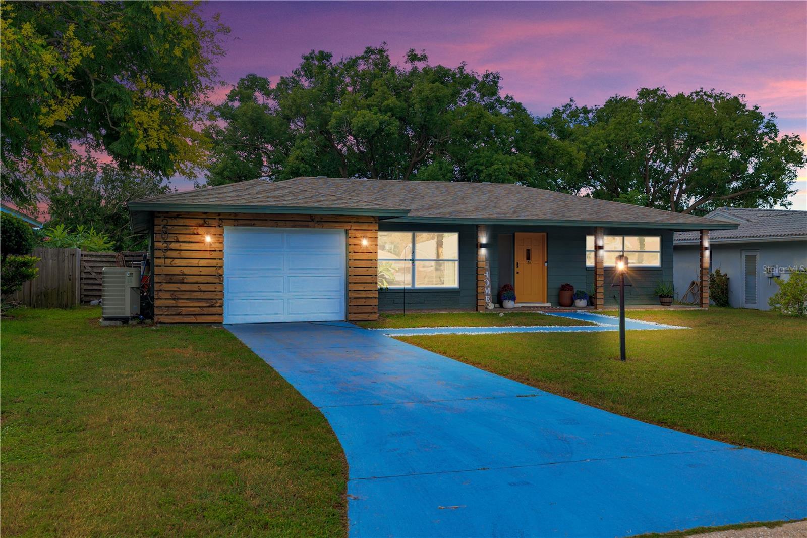 Single Family Residence em CLEARWATER, FL - Daniel Dourado