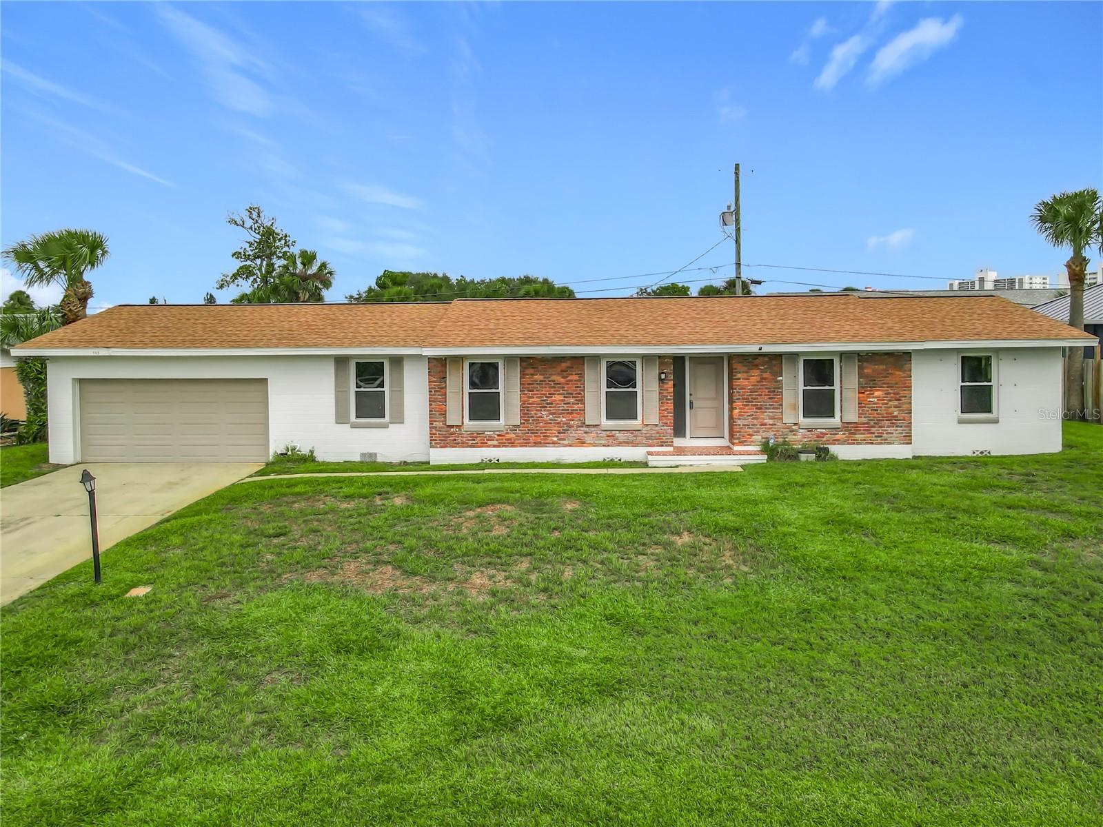 Single Family Residence em ORMOND BEACH, FL - Daniel Dourado