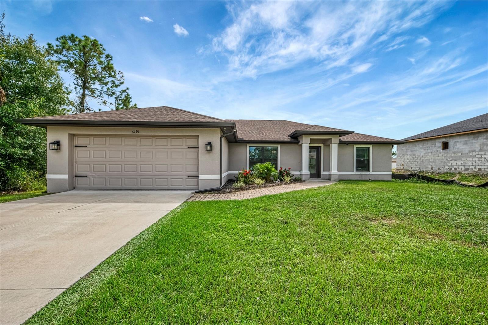 Single Family Residence in NORTH PORT, FL - Daniel Dourado