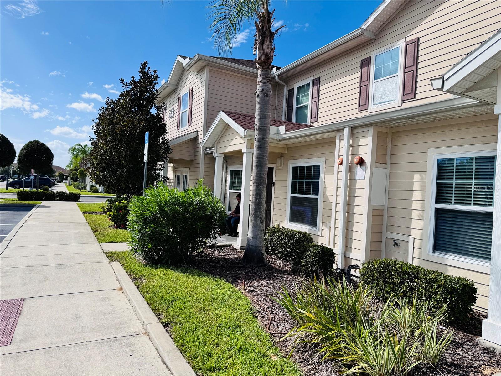 Single Family Residence em KISSIMMEE, FL - Daniel Dourado