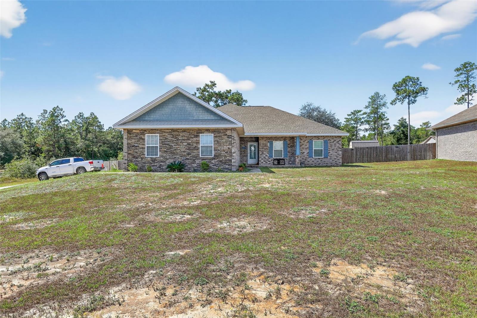 Single Family Residence em CRESTVIEW, FL - Daniel Dourado
