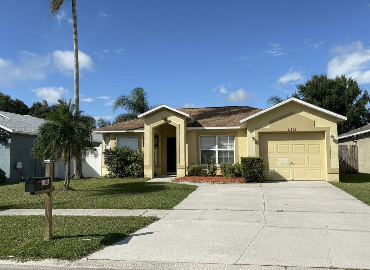 Single Family Residence em RIVERVIEW, FL - Daniel Dourado