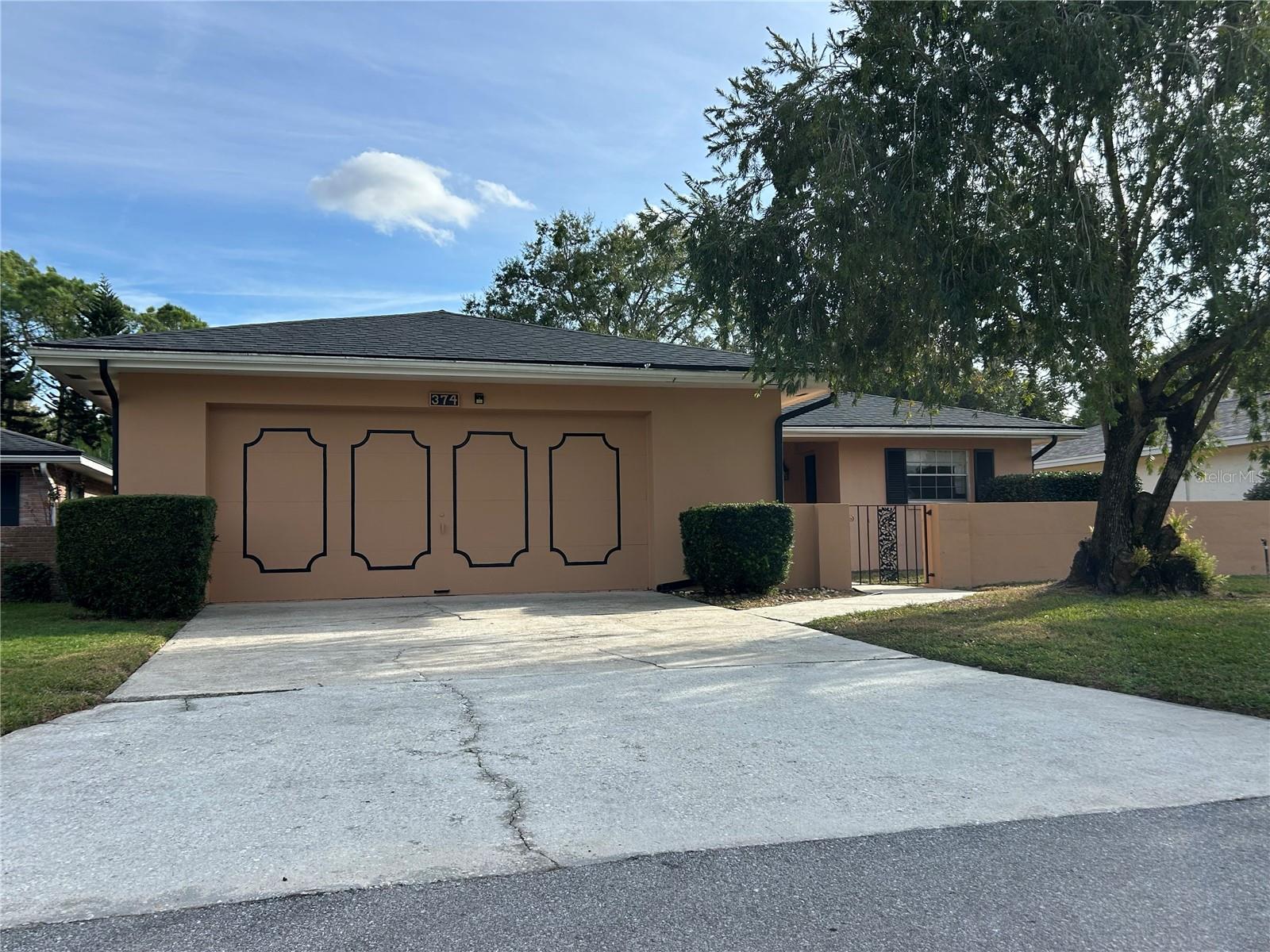 Single Family Residence em WINTER HAVEN, FL - Daniel Dourado