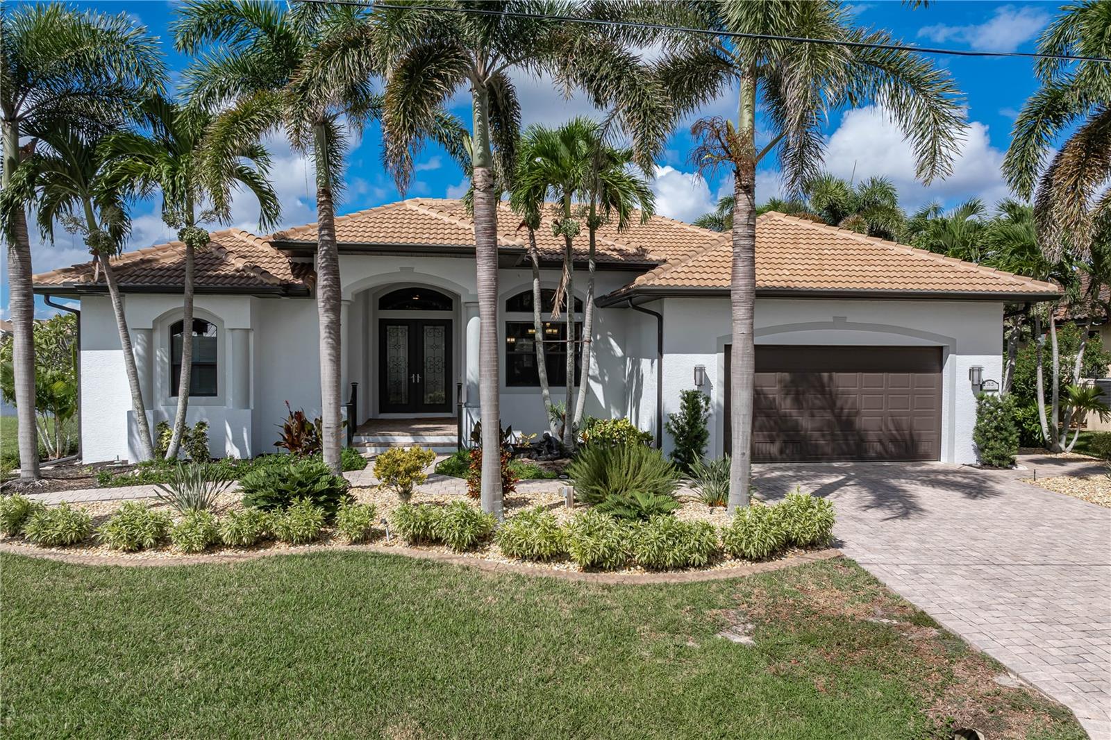 Single Family Residence em PUNTA GORDA, FL - Daniel Dourado