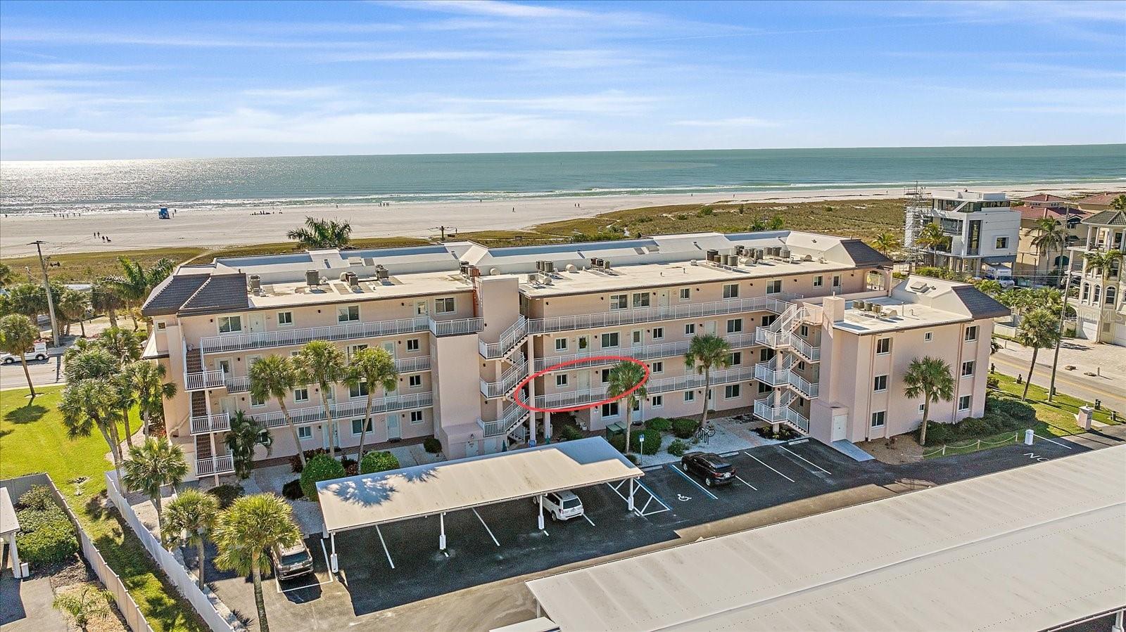 Condominium in SARASOTA, FL - Daniel Dourado
