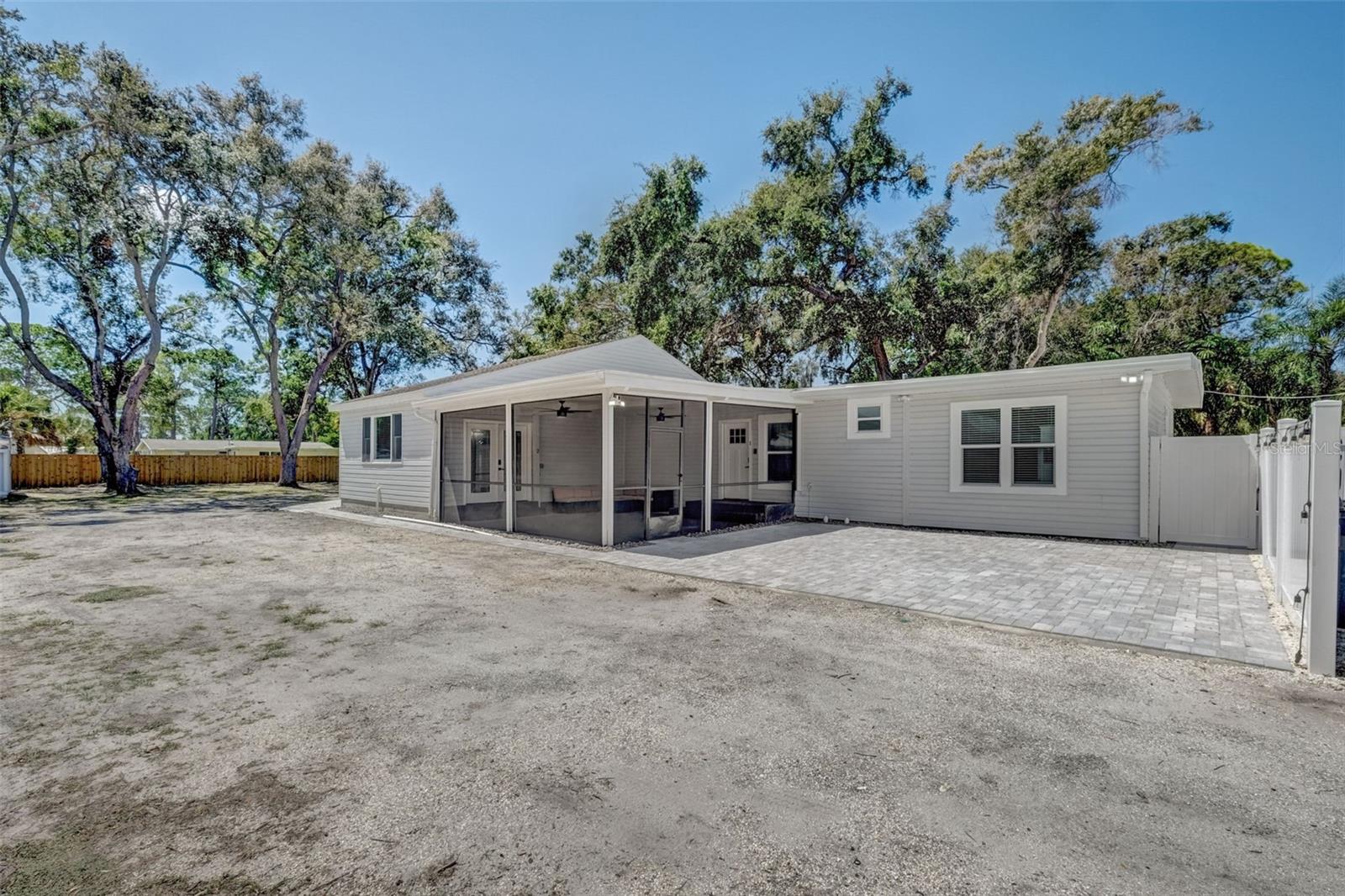 Single Family Residence em SARASOTA, FL - Daniel Dourado