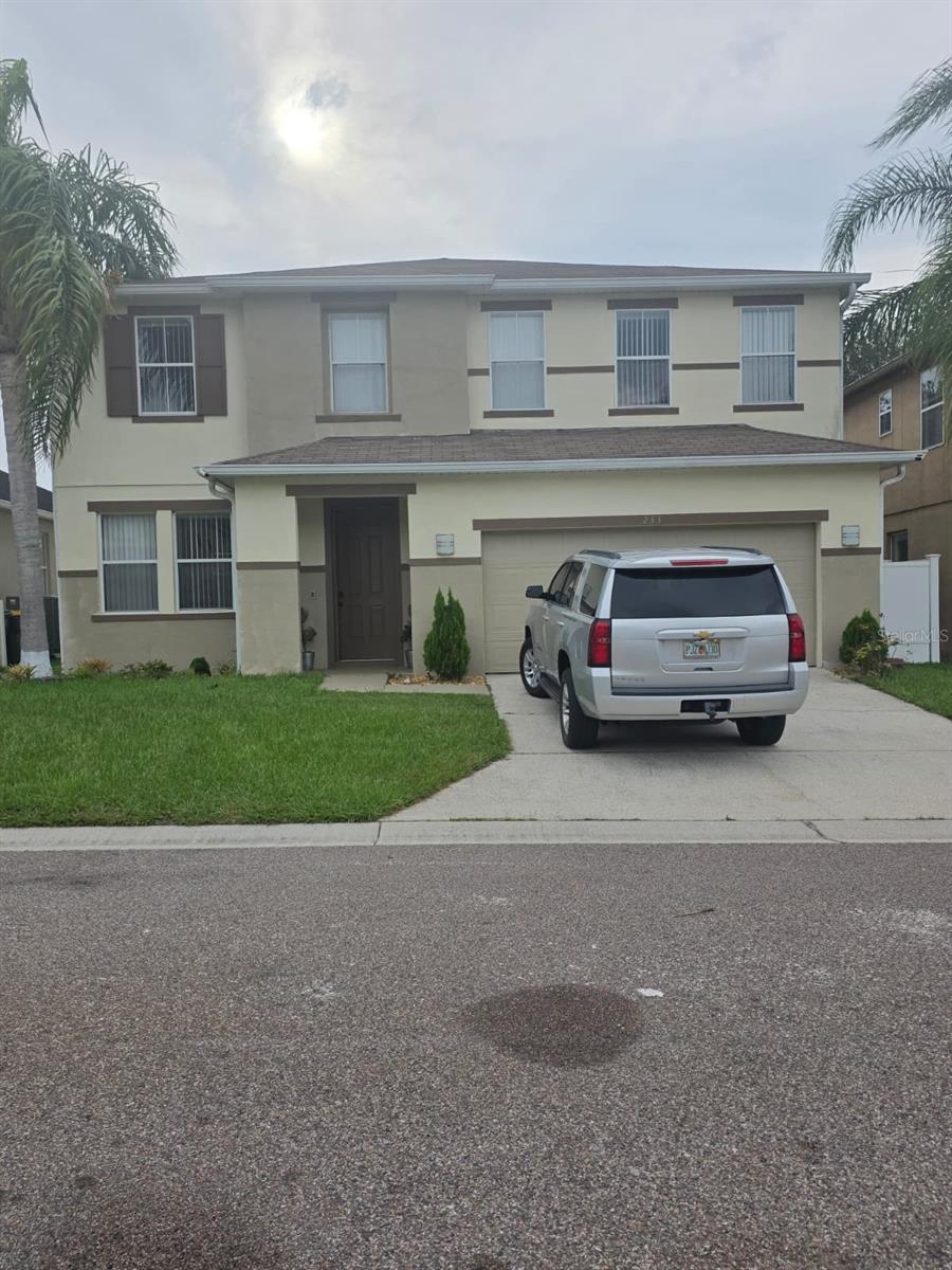 Single Family Residence em DAVENPORT, FL - Daniel Dourado