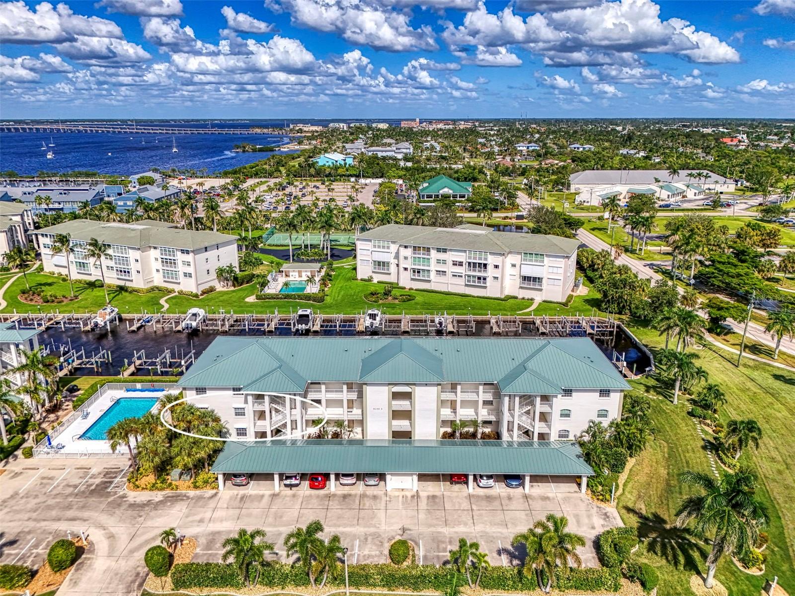 Condominium em PUNTA GORDA, FL - Daniel Dourado