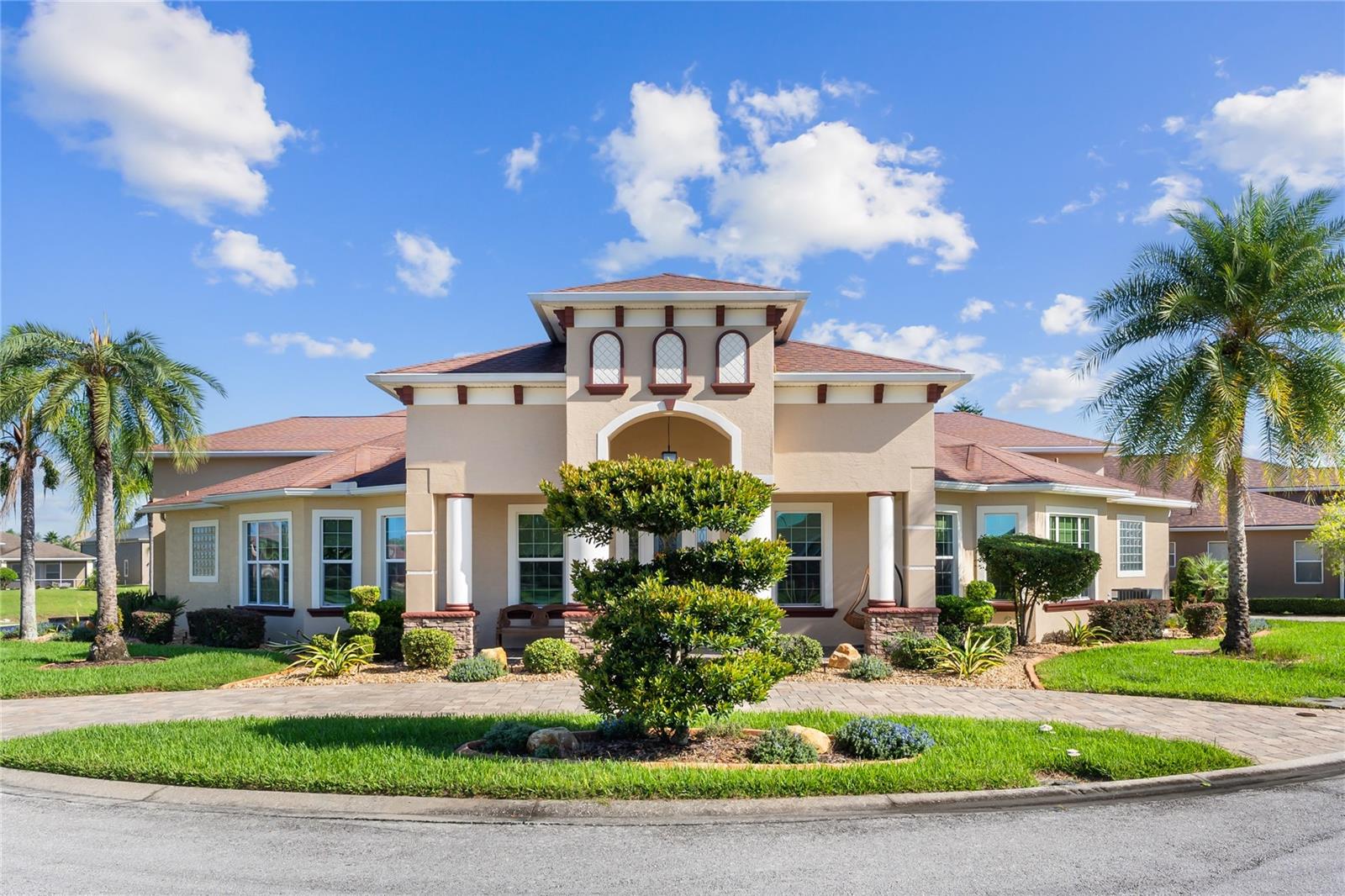 Single Family Residence em POLK CITY, FL - Daniel Dourado