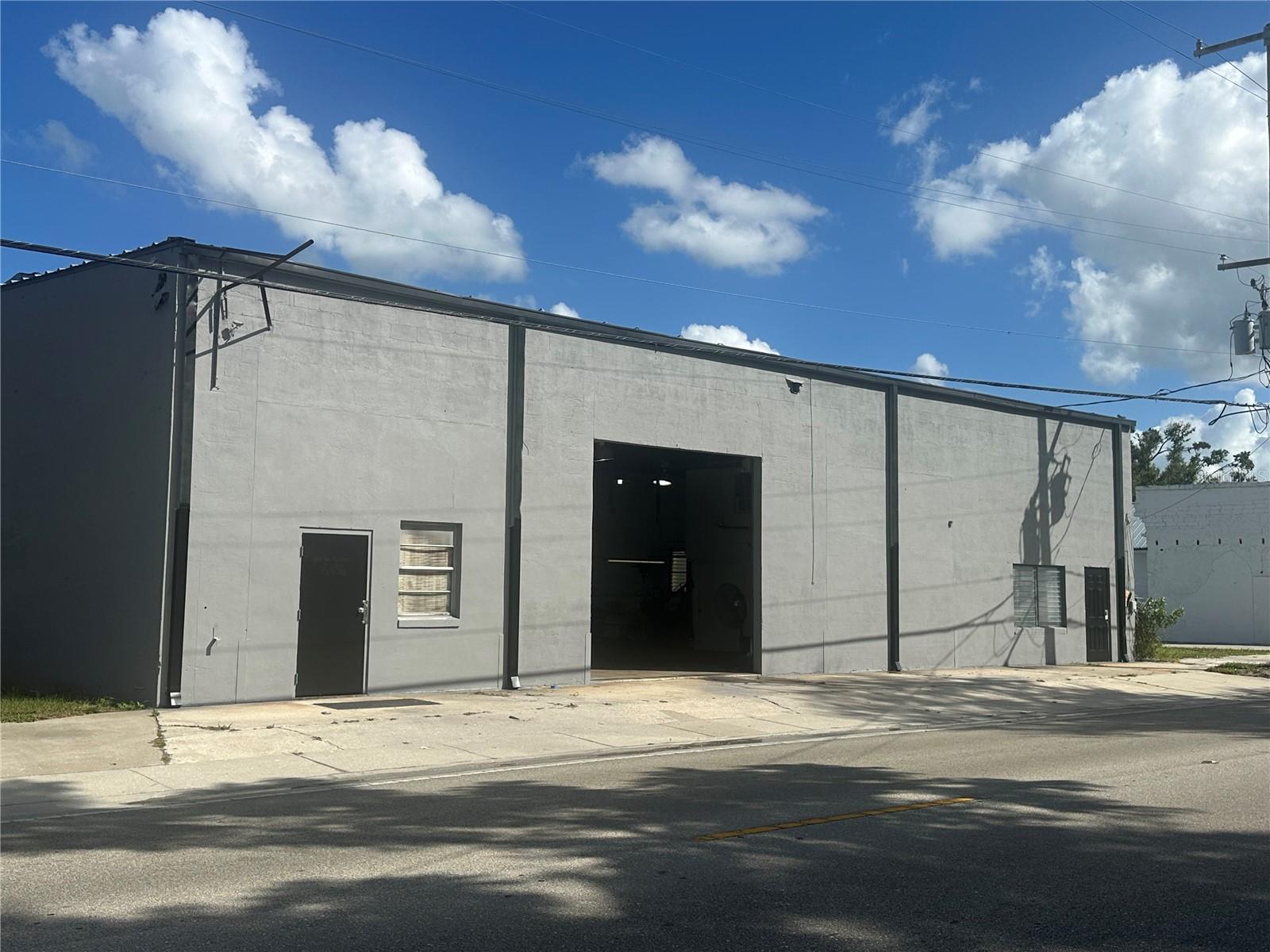 Business in WAUCHULA, FL - Daniel Dourado