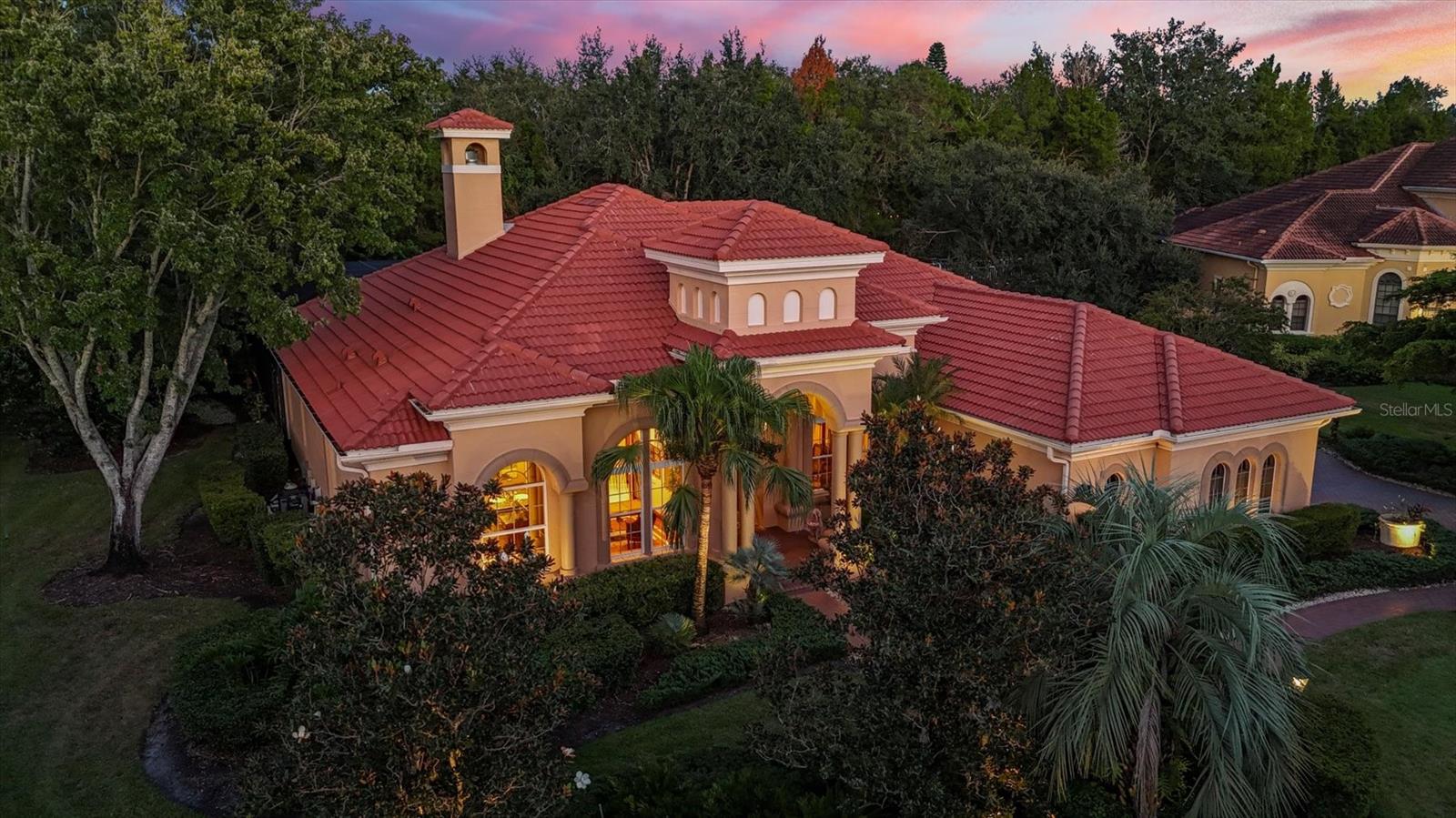 Single Family Residence in LAKEWOOD RANCH, FL - Daniel Dourado