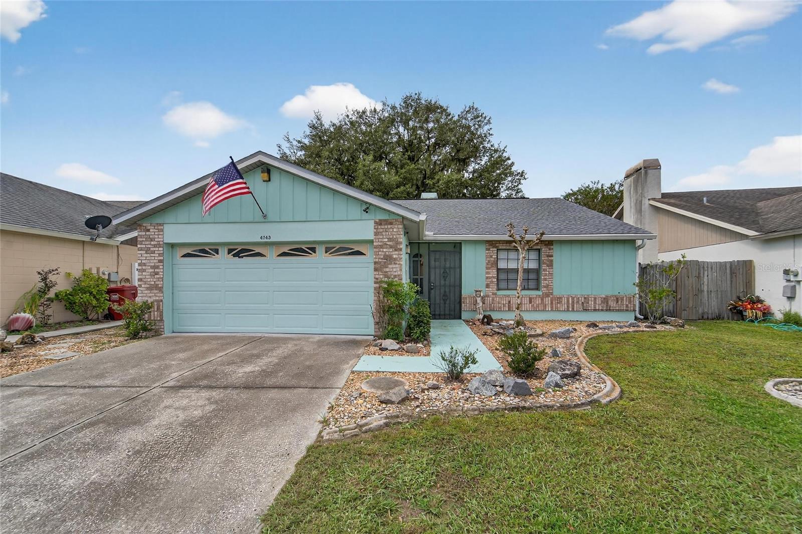 Single Family Residence in PLANT CITY, FL - Daniel Dourado