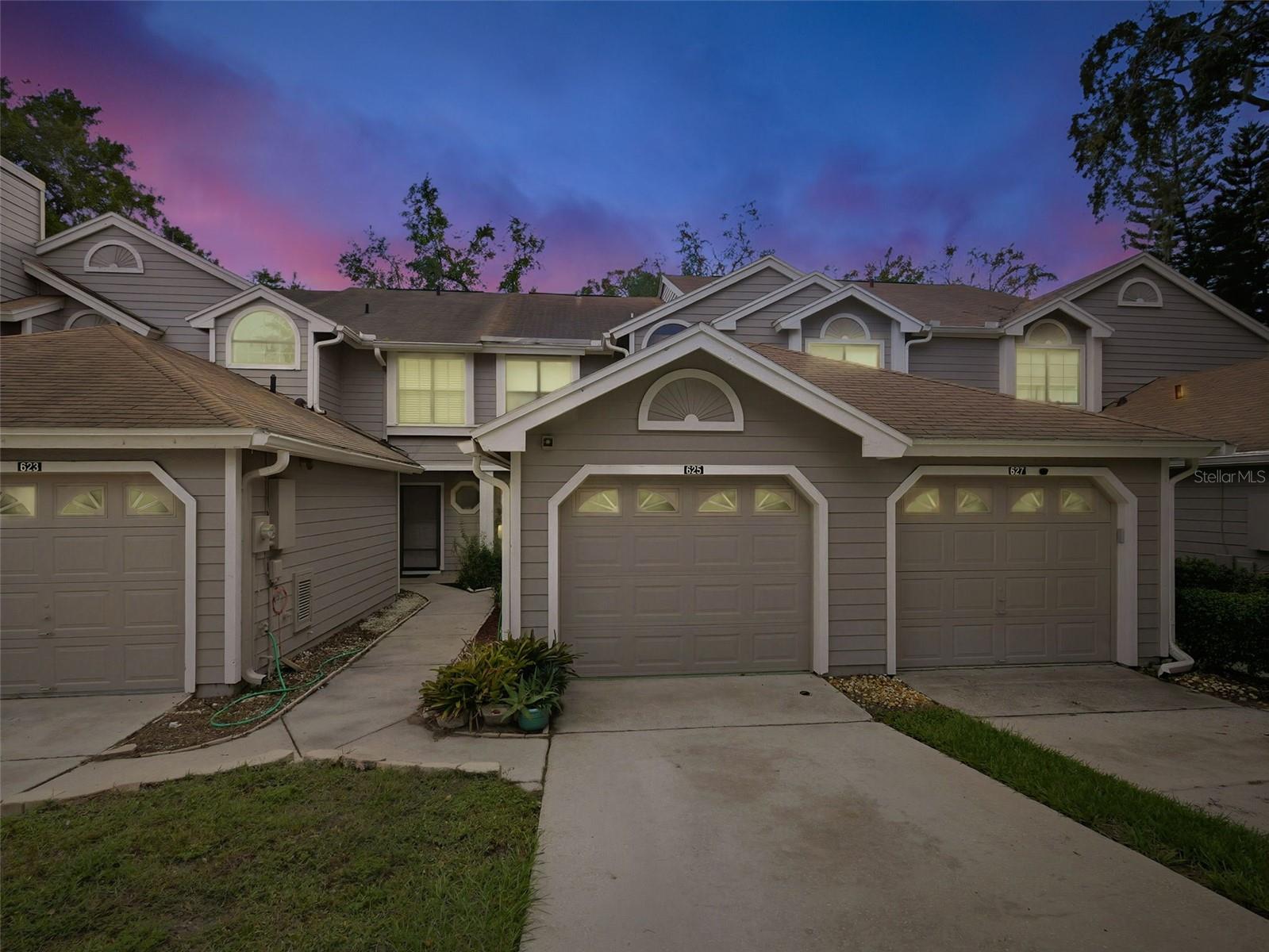 Townhouse in ALTAMONTE SPRINGS, FL - Daniel Dourado