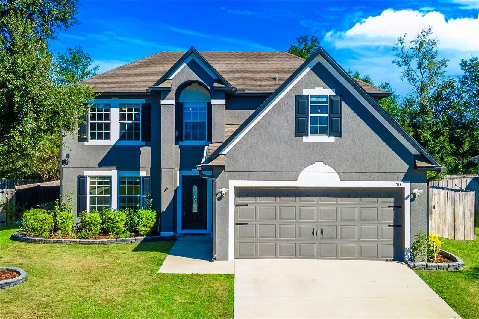 Single Family Residence em NEWBERRY, FL - Daniel Dourado