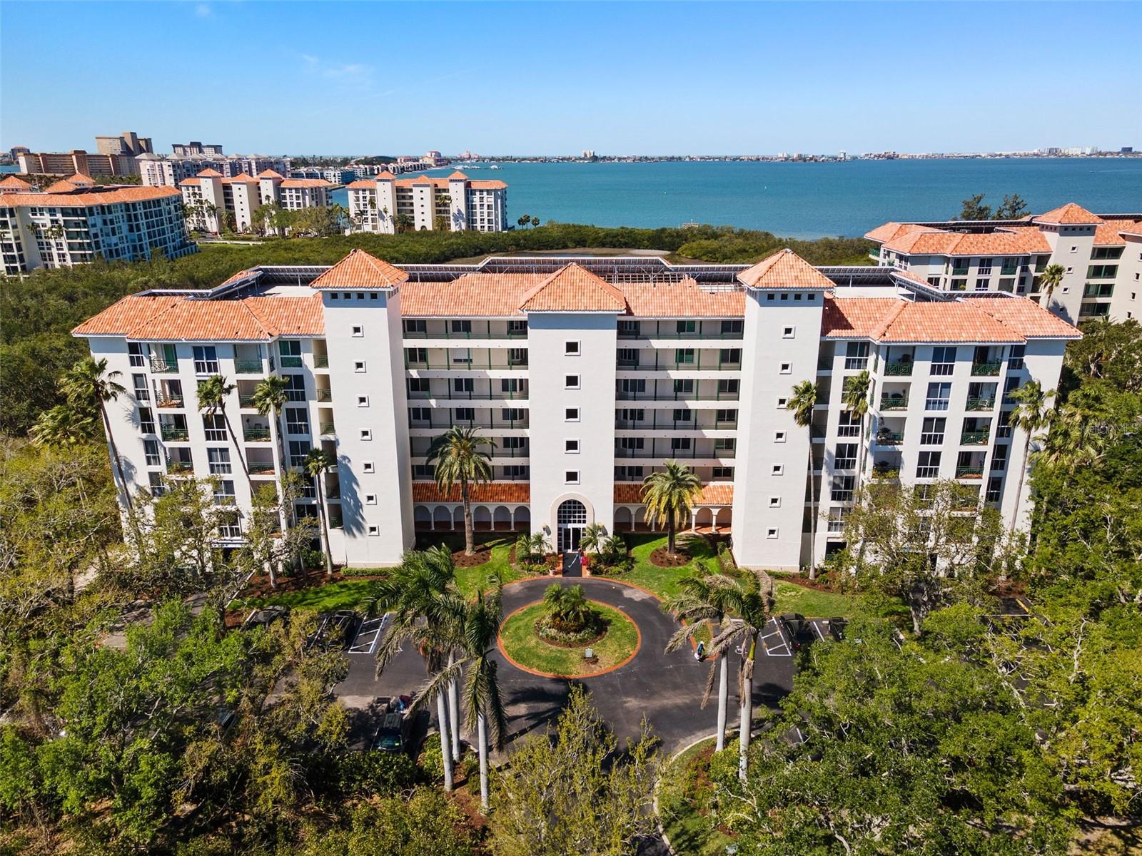 Condominium em ST PETERSBURG, FL - Daniel Dourado
