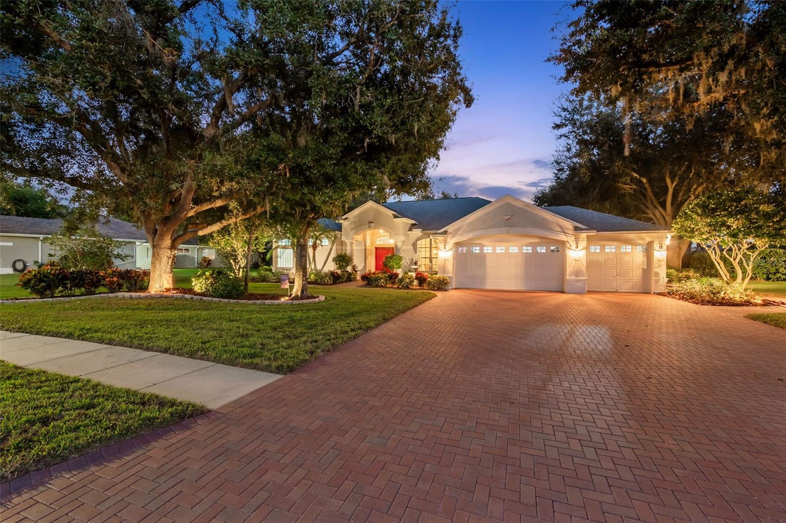 Single Family Residence em ODESSA, FL - Daniel Dourado