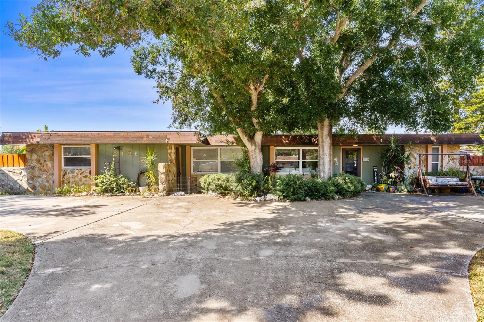 Duplex em LARGO, FL - Daniel Dourado