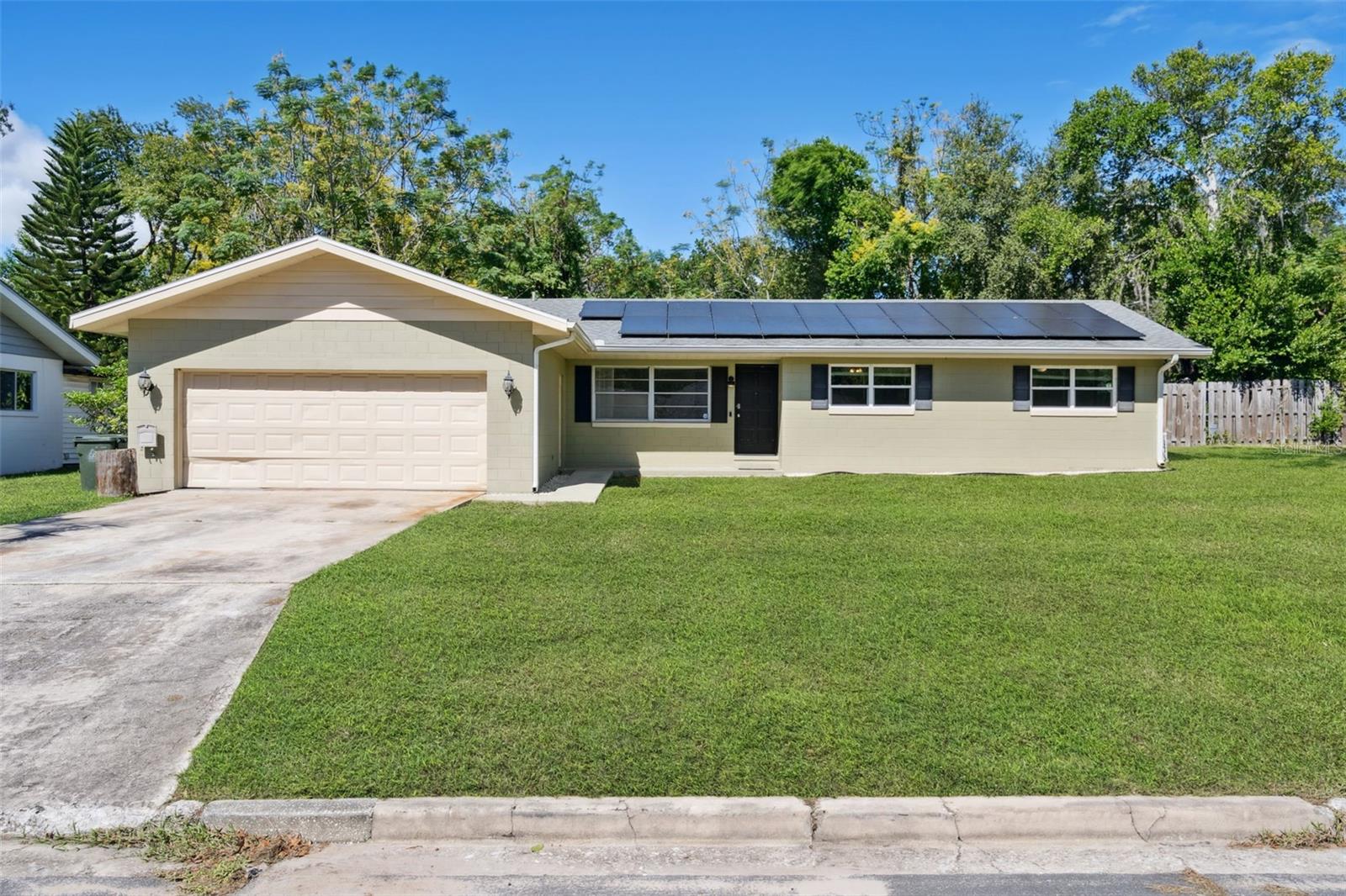 Single Family Residence em CLERMONT, FL - Daniel Dourado