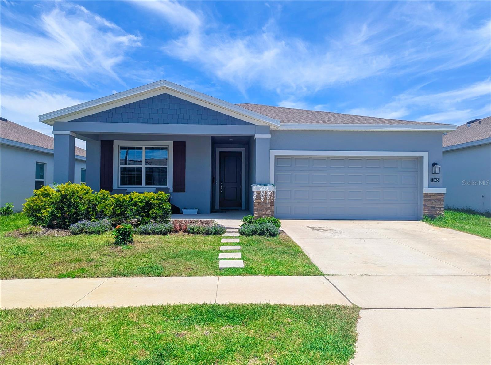 Single Family Residence em EAGLE LAKE, FL - Daniel Dourado