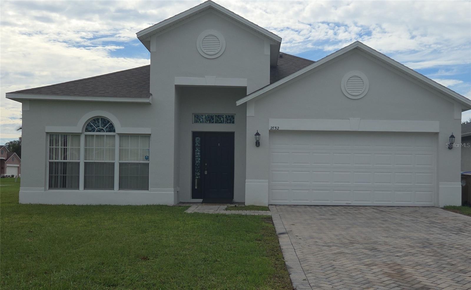 Single Family Residence em KISSIMMEE, FL - Daniel Dourado