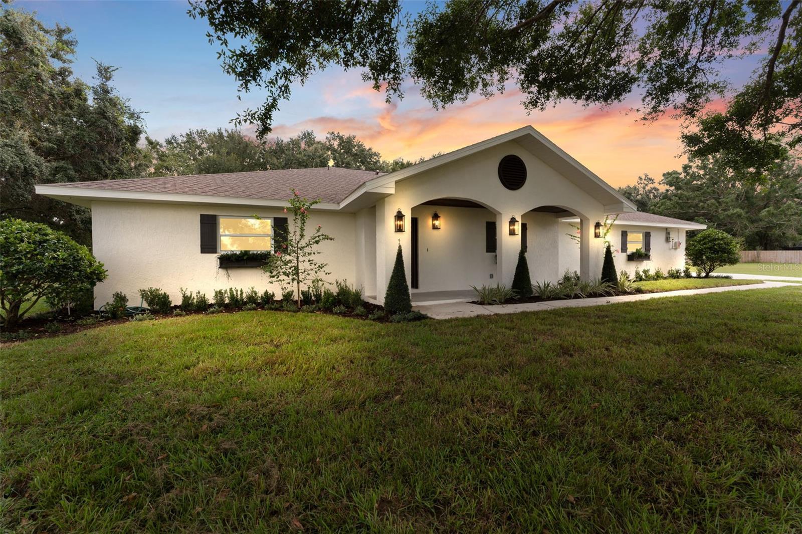 Single Family Residence em ODESSA, FL - Daniel Dourado