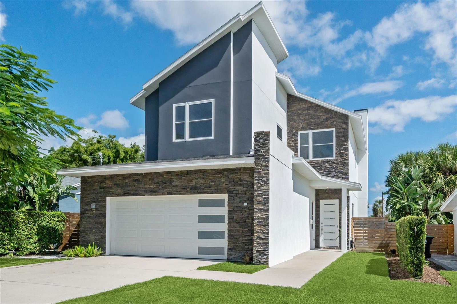 Single Family Residence em WINTER PARK, FL - Daniel Dourado