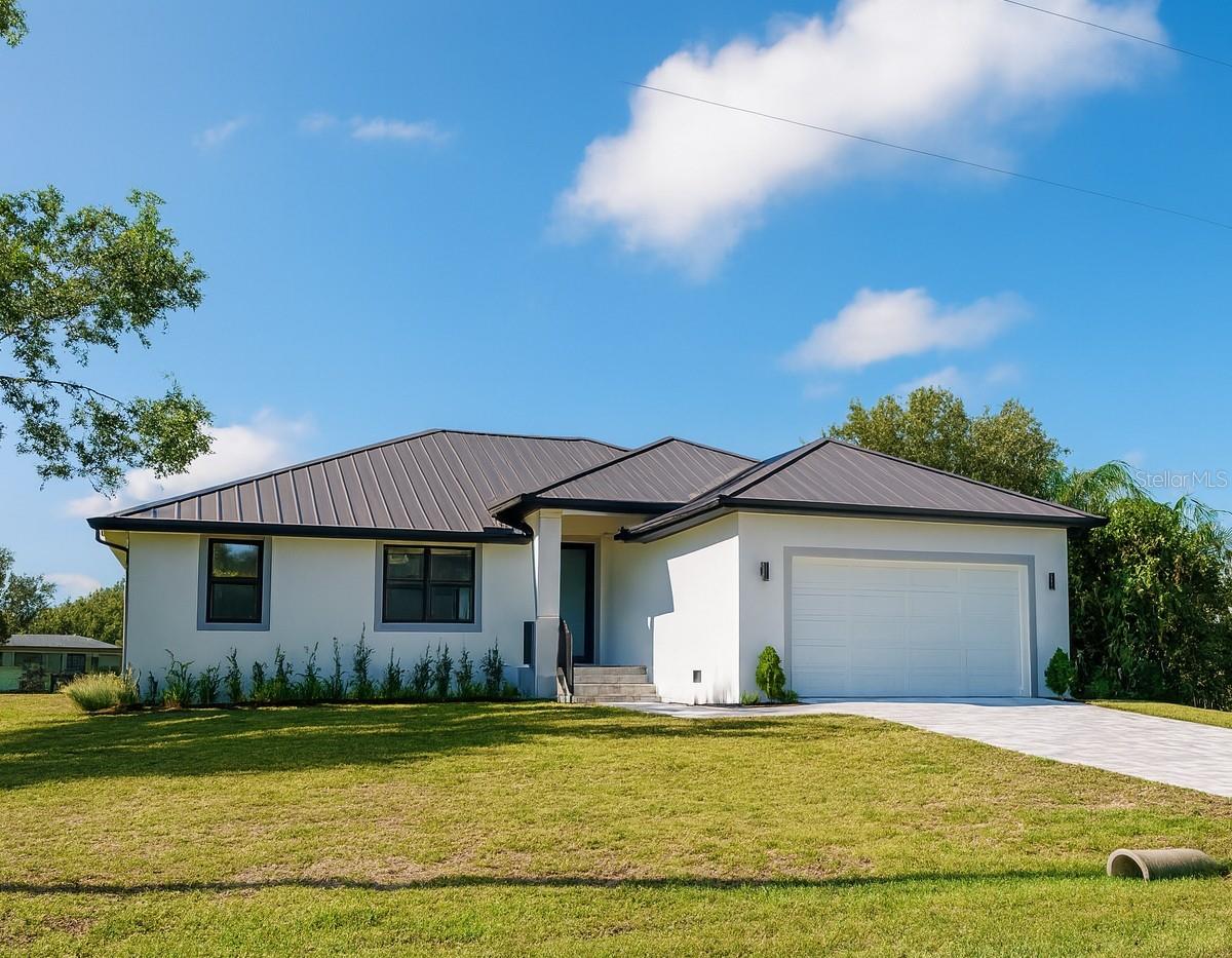 Single Family Residence em PUNTA GORDA, FL - Daniel Dourado