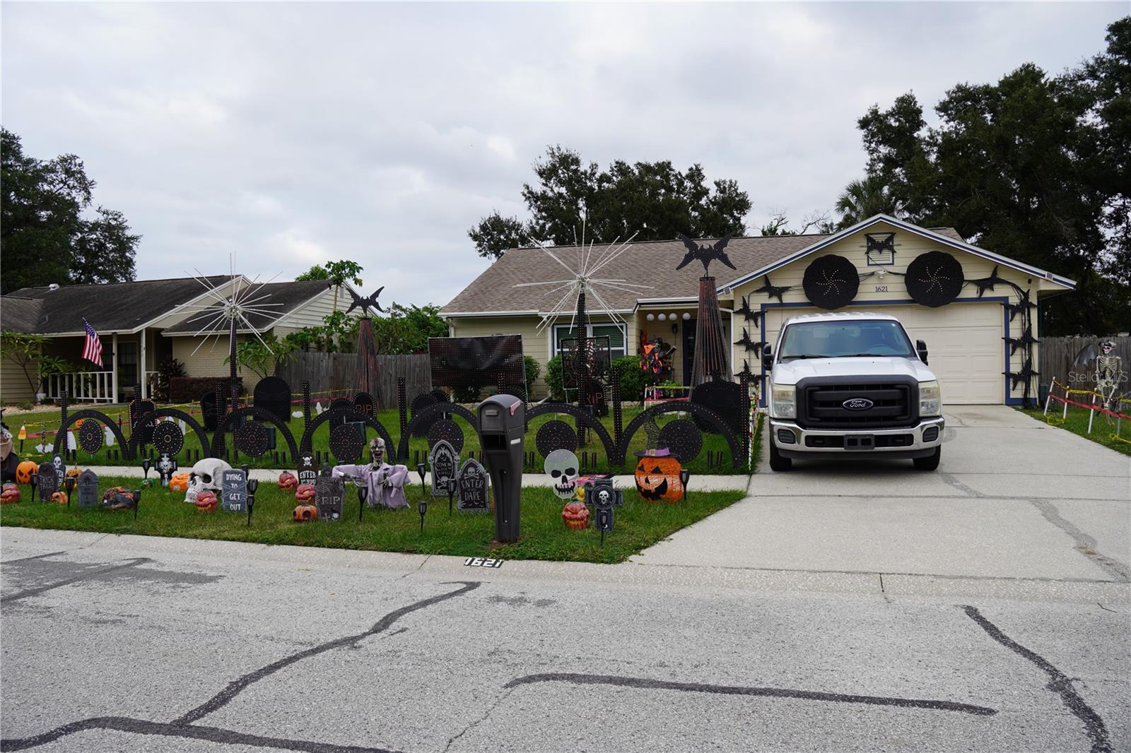 Single Family Residence em BRANDON, FL - Daniel Dourado