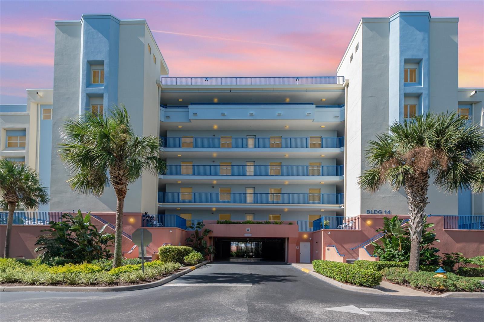 Condominium em NEW SMYRNA BEACH, FL - Daniel Dourado