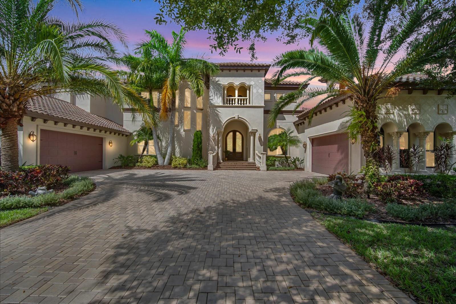 Single Family Residence in LITHIA, FL - Daniel Dourado