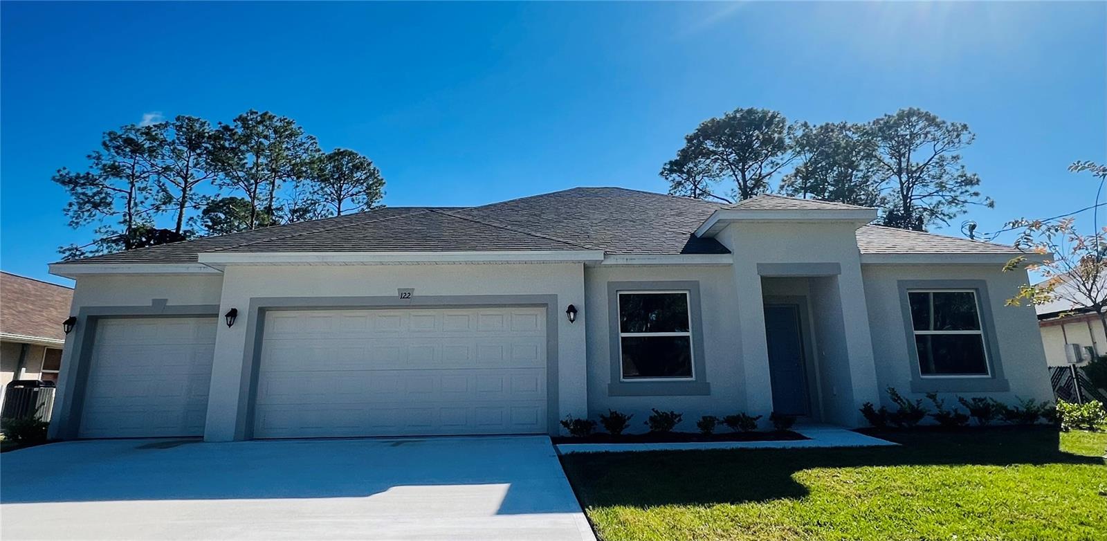 Single Family Residence in PALM COAST, FL - Daniel Dourado