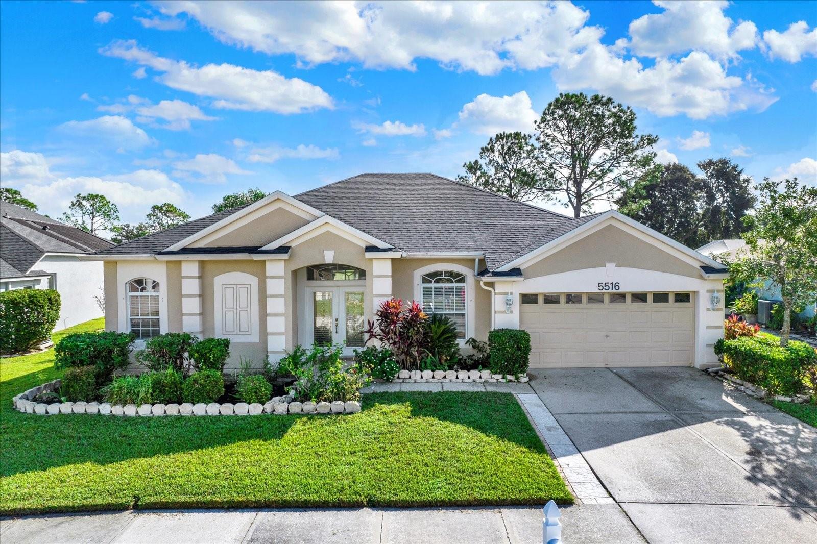 Single Family Residence em WESLEY CHAPEL, FL - Daniel Dourado
