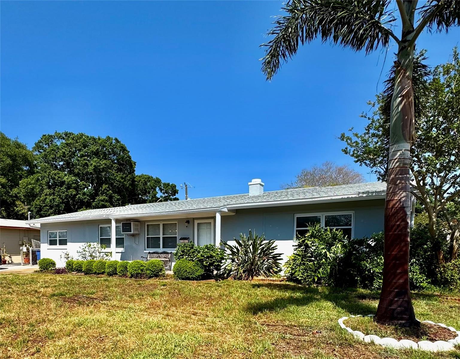 Single Family Residence em ST PETERSBURG, FL - Daniel Dourado