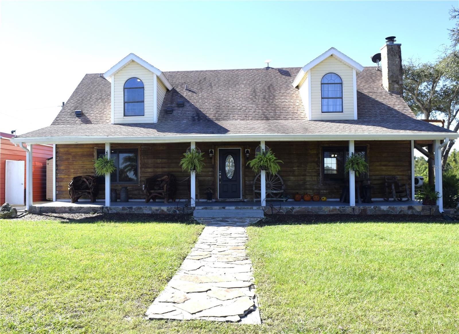 Farm in WEIRSDALE, FL - Daniel Dourado