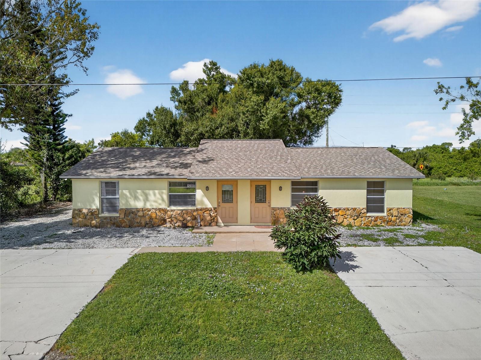 Duplex em PORT CHARLOTTE, FL - Daniel Dourado