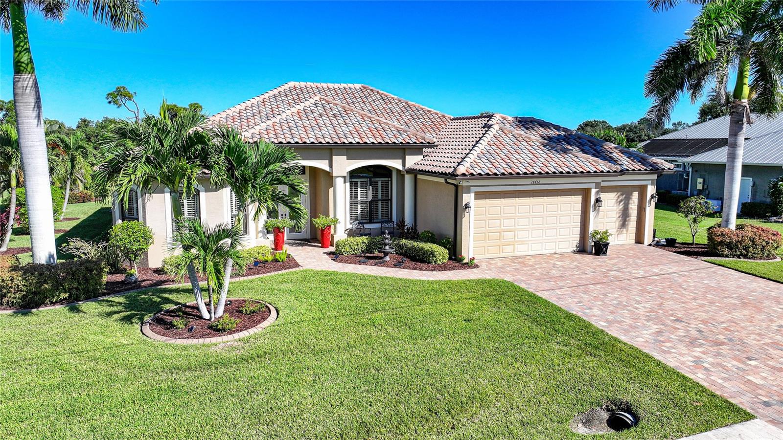 Single Family Residence em PUNTA GORDA, FL - Daniel Dourado
