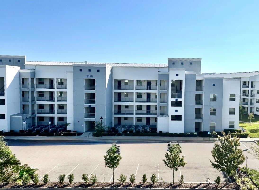 Condominium em KISSIMMEE, FL - Daniel Dourado