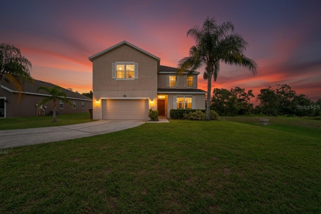 Single Family Residence em DAVENPORT, FL - Daniel Dourado