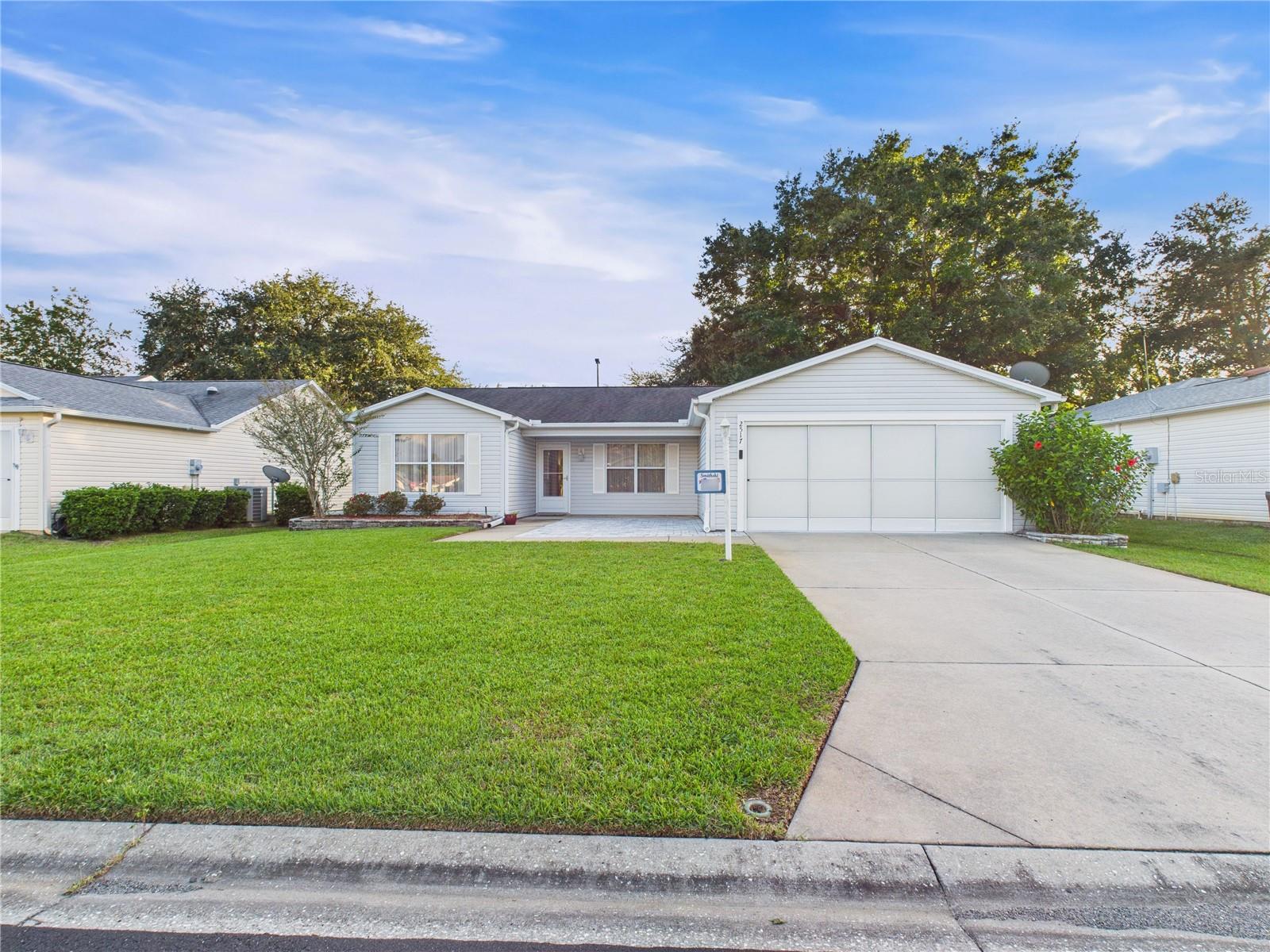 Single Family Residence em THE VILLAGES, FL - Daniel Dourado