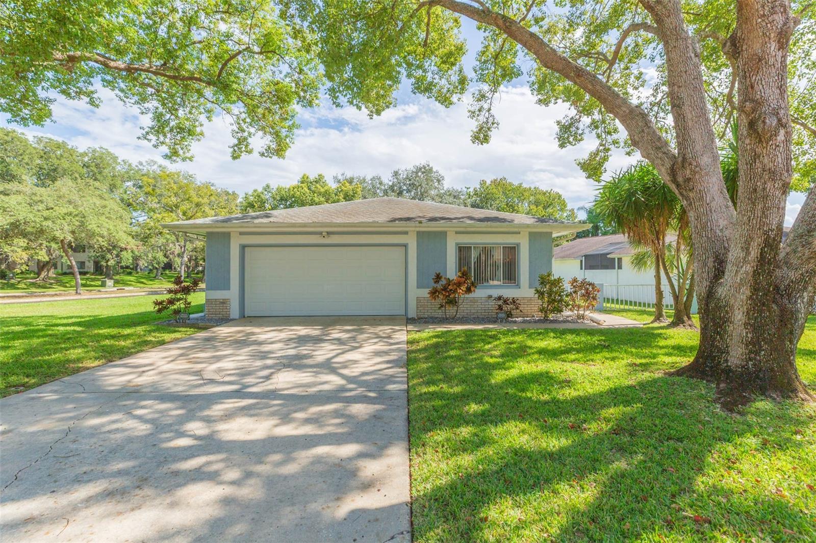 Single Family Residence em HUDSON, FL - Daniel Dourado